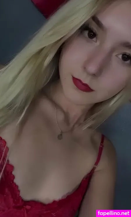 Lola Elfie OnlyFans Thumbnail #wb0f18sDYk
