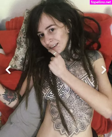 Lola Freak OnlyFans Thumbnail #wJ6DixzqQi