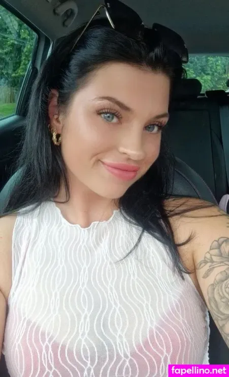 Lola Grace OnlyFans Thumbnail #HVigxwDQBY