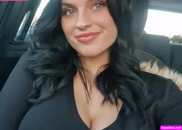 Lola Grace OnlyFans Thumbnail #l5X6DINNze