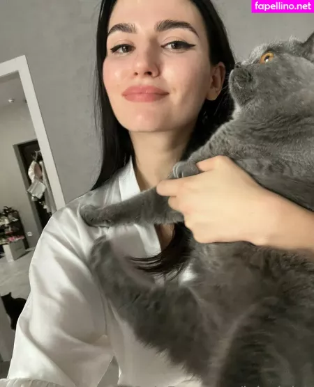 Lola Juice OnlyFans Thumbnail #44lAw00d8S