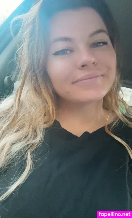 Lola Kiss OnlyFans Thumbnail #0yXwFjH6R8