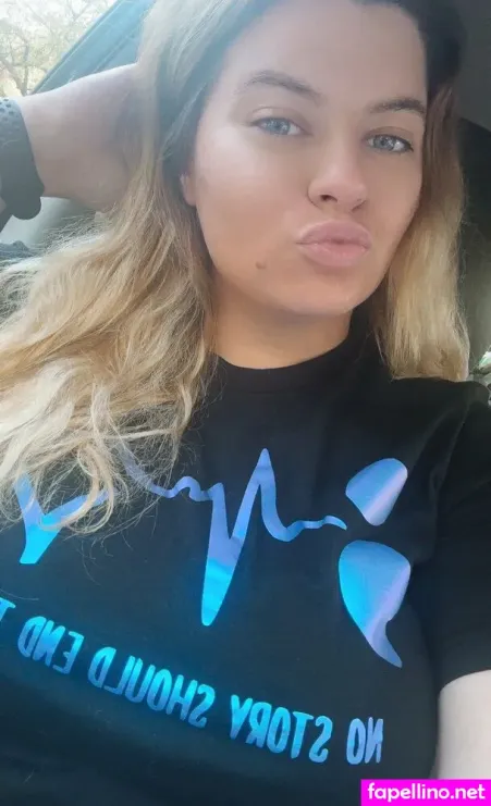 Lola Kiss OnlyFans Thumbnail #Eh0U5U7Tik