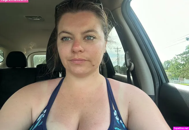 Lola Kiss OnlyFans Thumbnail #K1RTIFqbCJ