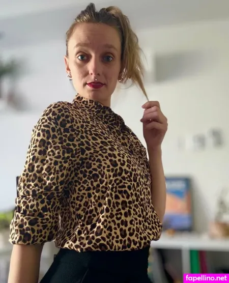 Lola Lov OnlyFans Thumbnail #VOds5k0qKO