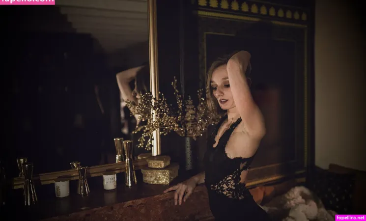 Lola Lov OnlyFans Thumbnail #mLhKwEmbI9