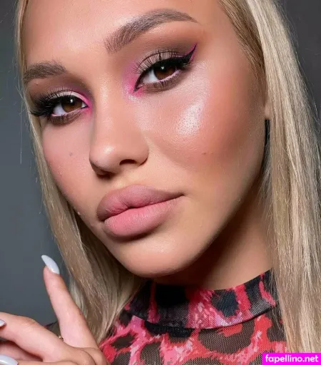 Lola Luxury OnlyFans Thumbnail #Xzrzfwtsky