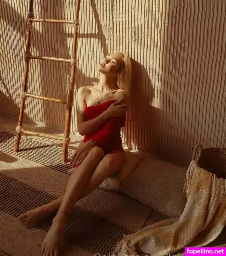 Lola Luxury OnlyFans Thumbnail #ZuwnQAHC12