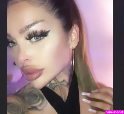 Lola Official OnlyFans Thumbnail #Man4sy0Giw