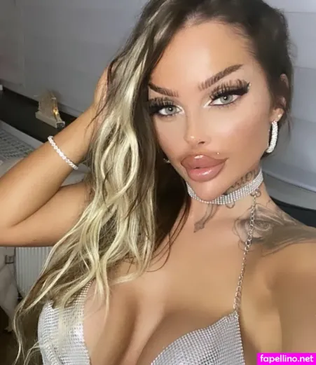 Lola Official OnlyFans Thumbnail #r3s0956Rej