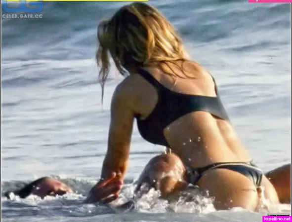 Lola Ponce OnlyFans Thumbnail #iz1hmku55A