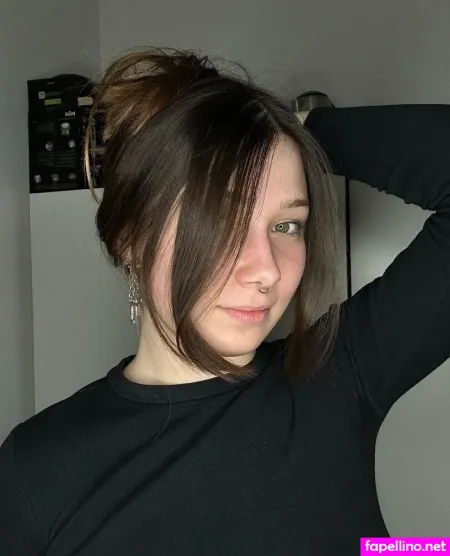 Lola Sin OnlyFans Thumbnail #iT5tkysuaf