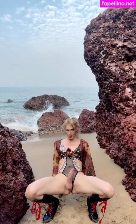 Lola Spais OnlyFans Thumbnail #cYDlIZLdrj