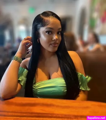 Lola Teases 3 OnlyFans Thumbnail #v9j4zj76Ac