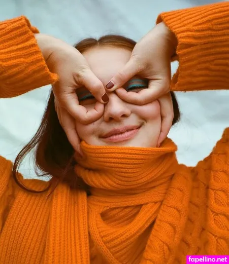 Lola Tung OnlyFans Thumbnail #Y4okMk1oGx