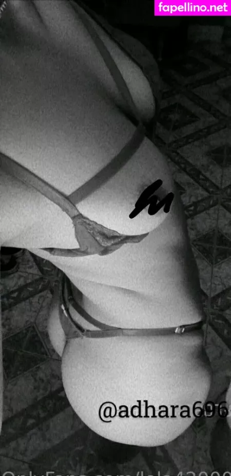 Lola42000 OnlyFans Thumbnail #ZVAsJ92WqU