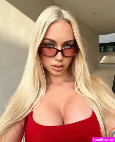 Lolaa Fans OnlyFans Thumbnail #27y9juVZ3x