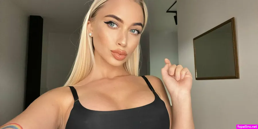 Lolaa Fansvip OnlyFans Thumbnail #s9uPdN161n