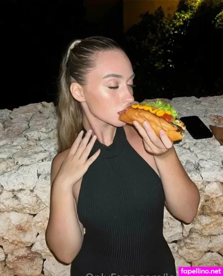 Lolaa Fansvip OnlyFans Thumbnail #x3u0gfME0w