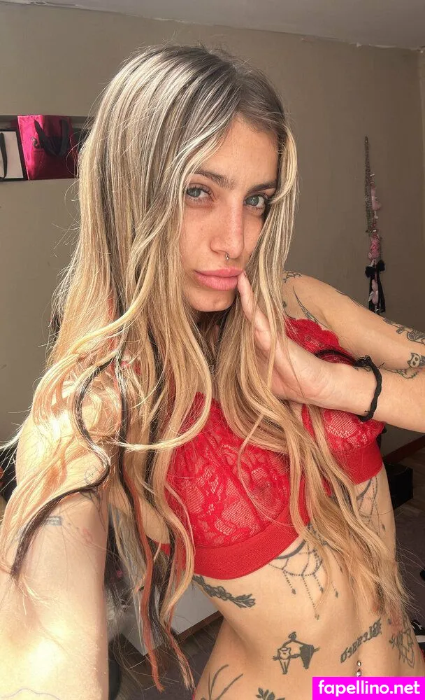 iamlinaawom, lolaaaesx2006 Nude Leaked OnlyFans Photo #MrPC4UGzed