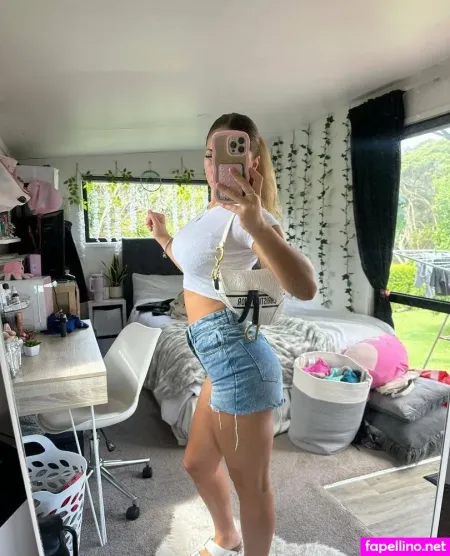 Lolaaahill OnlyFans Thumbnail #Z4mKnyg0yk