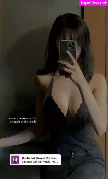Lolaaasaur OnlyFans Thumbnail #Fx9ovRa6BA