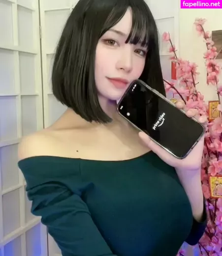 Lolaaasaur OnlyFans Thumbnail #NbNTp9fC2k