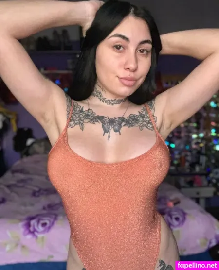 Lolaaflowers OnlyFans Thumbnail #WVX0XyO1lN