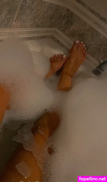 Lolabanny OnlyFans Thumbnail #TaiE4vu2T6