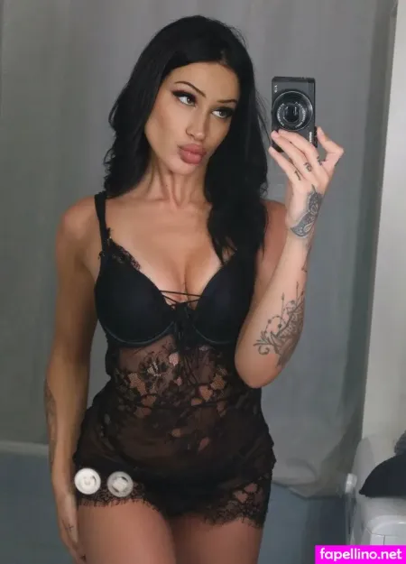 Lolabellx OnlyFans Thumbnail #0me4AHzPYc