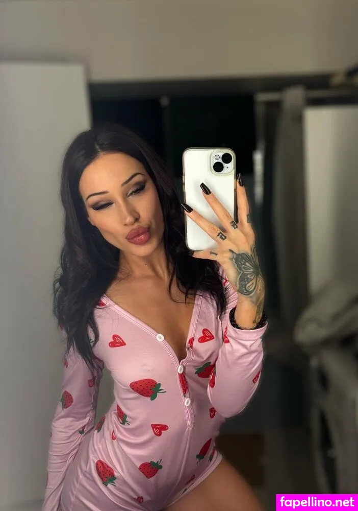 lolabellx, lolabellx_ Nude Leaked OnlyFans Photo #JTK9DAh0Ik