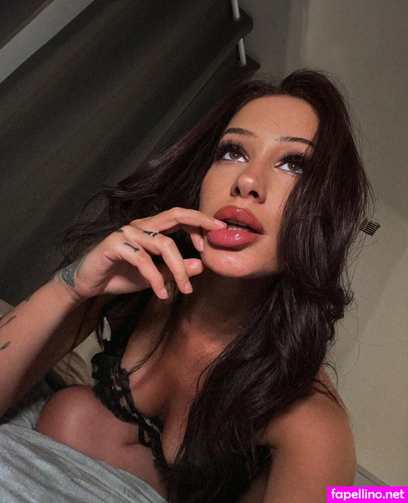 lolabellx, lolabellx_ Nude Leaked OnlyFans Photo #NvxCilhsyZ