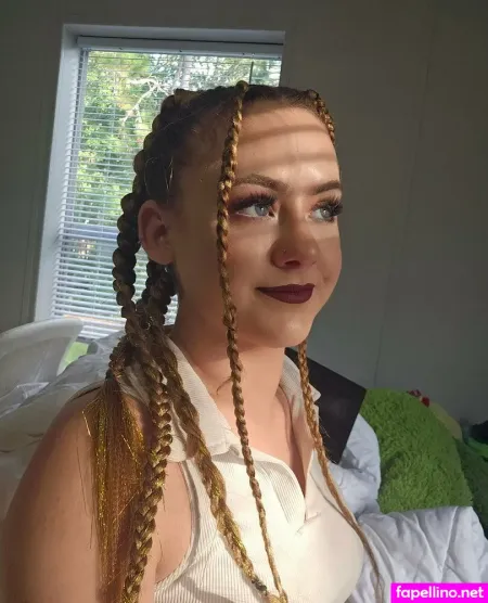 Lolablaize OnlyFans Thumbnail #f5bxHnZ032