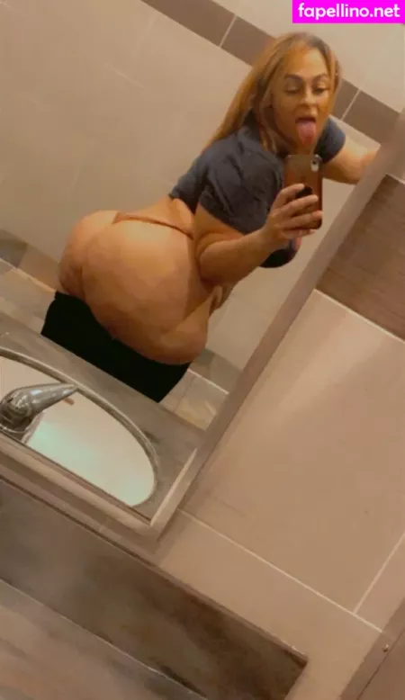 Lolabooty111122 OnlyFans Thumbnail #EuMqZa54Gw