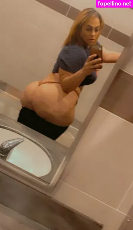 Lolabooty111122 OnlyFans Thumbnail #l1NYRoY38Y