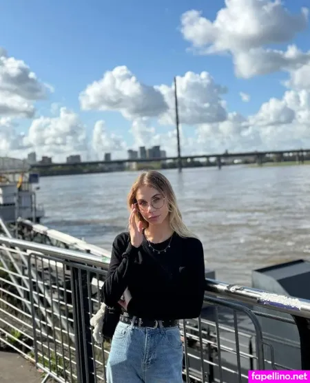 Lolabrain OnlyFans Thumbnail #xoZQWoMBGx