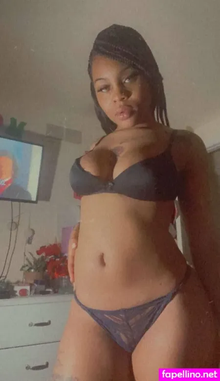 Lolabunn101 OnlyFans Thumbnail #jP8oZItvrl