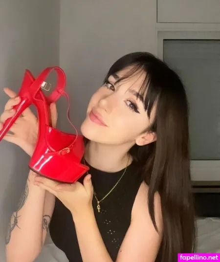 Lolabuny18 1 OnlyFans Thumbnail #XyPpo5PitW