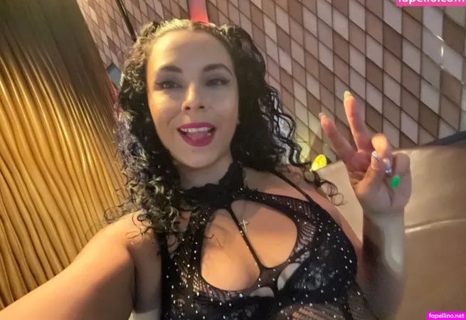 Lolacolombiana OnlyFans Thumbnail #3mss9AmsMk