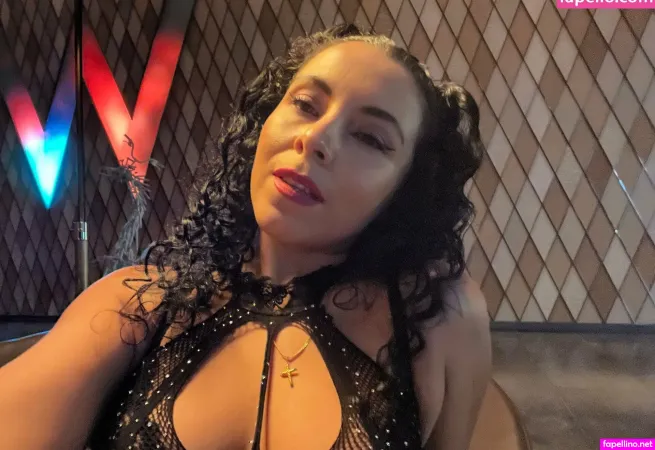 Lolacolombiana OnlyFans Thumbnail #HJeL32h50r