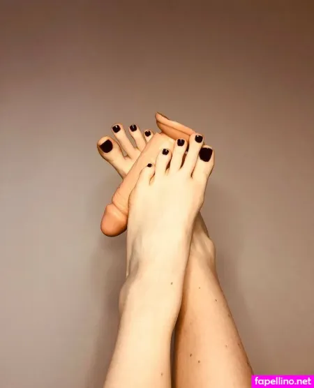 Lolafootx OnlyFans Thumbnail #MibpRJV6ns