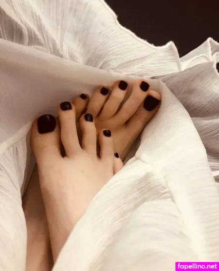 Lolafootx OnlyFans Thumbnail #arNPEXu0xE