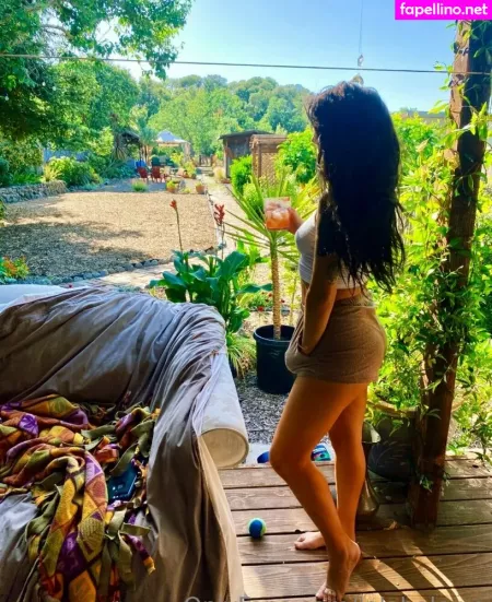 Lolahale Xo OnlyFans Thumbnail #8rmddMOEVT