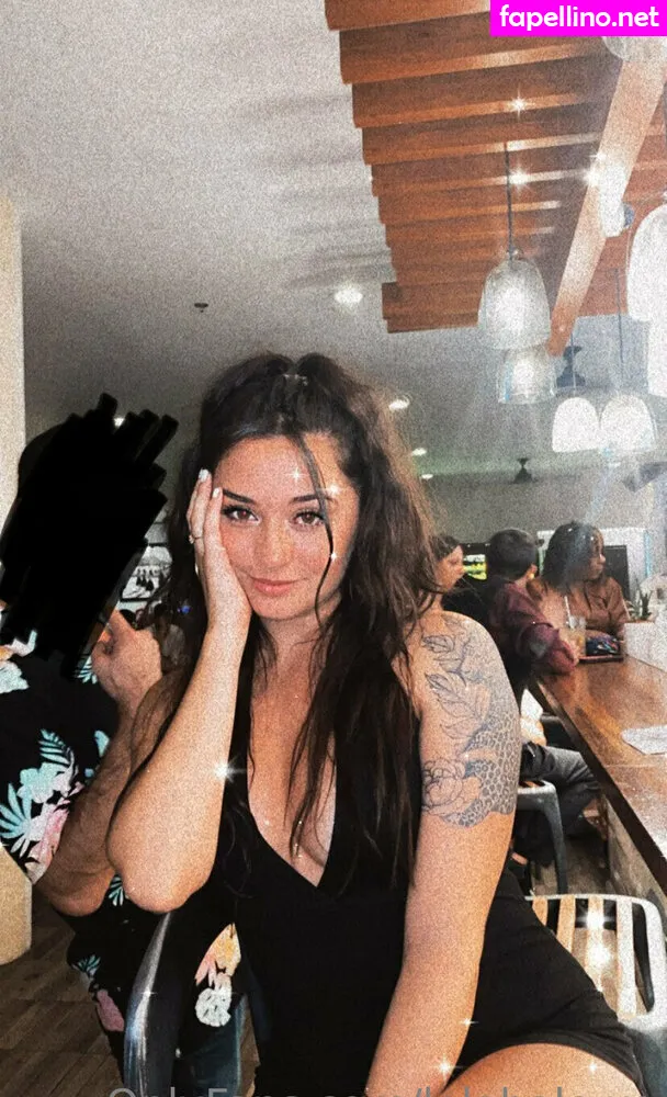 lolahale.xo Nude Leaked OnlyFans Photo #UgAIIR2HMW