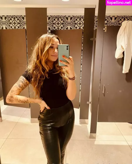 Lolahale Xo OnlyFans Thumbnail #dsAJTFbFSk