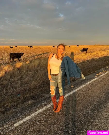 Lolakkfree OnlyFans Thumbnail #CiiDHSTdIf