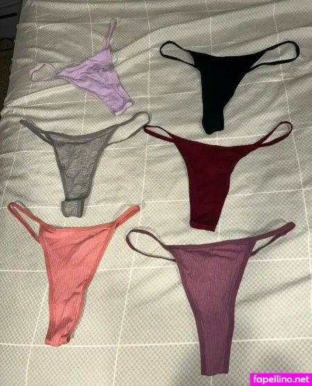 Lolakkfree OnlyFans Thumbnail #j0doZsdunh