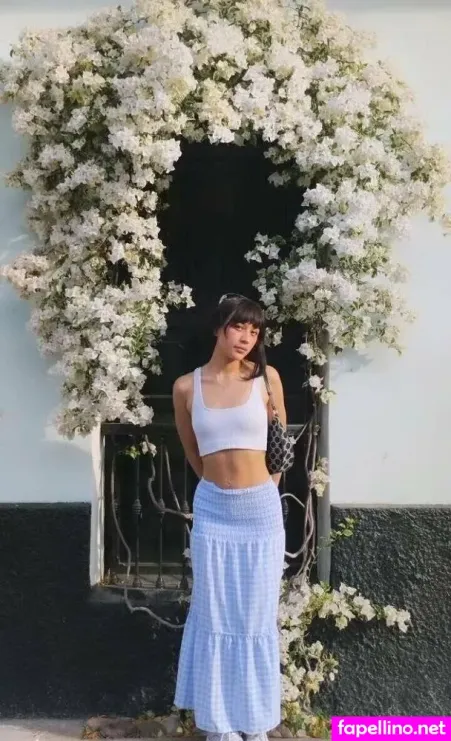 Lolakofe OnlyFans Thumbnail #yzjQaPqhpL