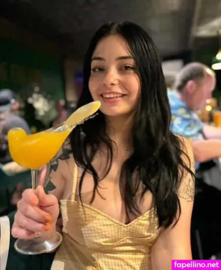 Lolalondon OnlyFans Thumbnail #bhfEM6joOT