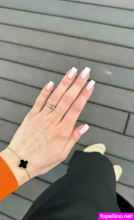Lolalouren OnlyFans Thumbnail #IkRqaSmyO8